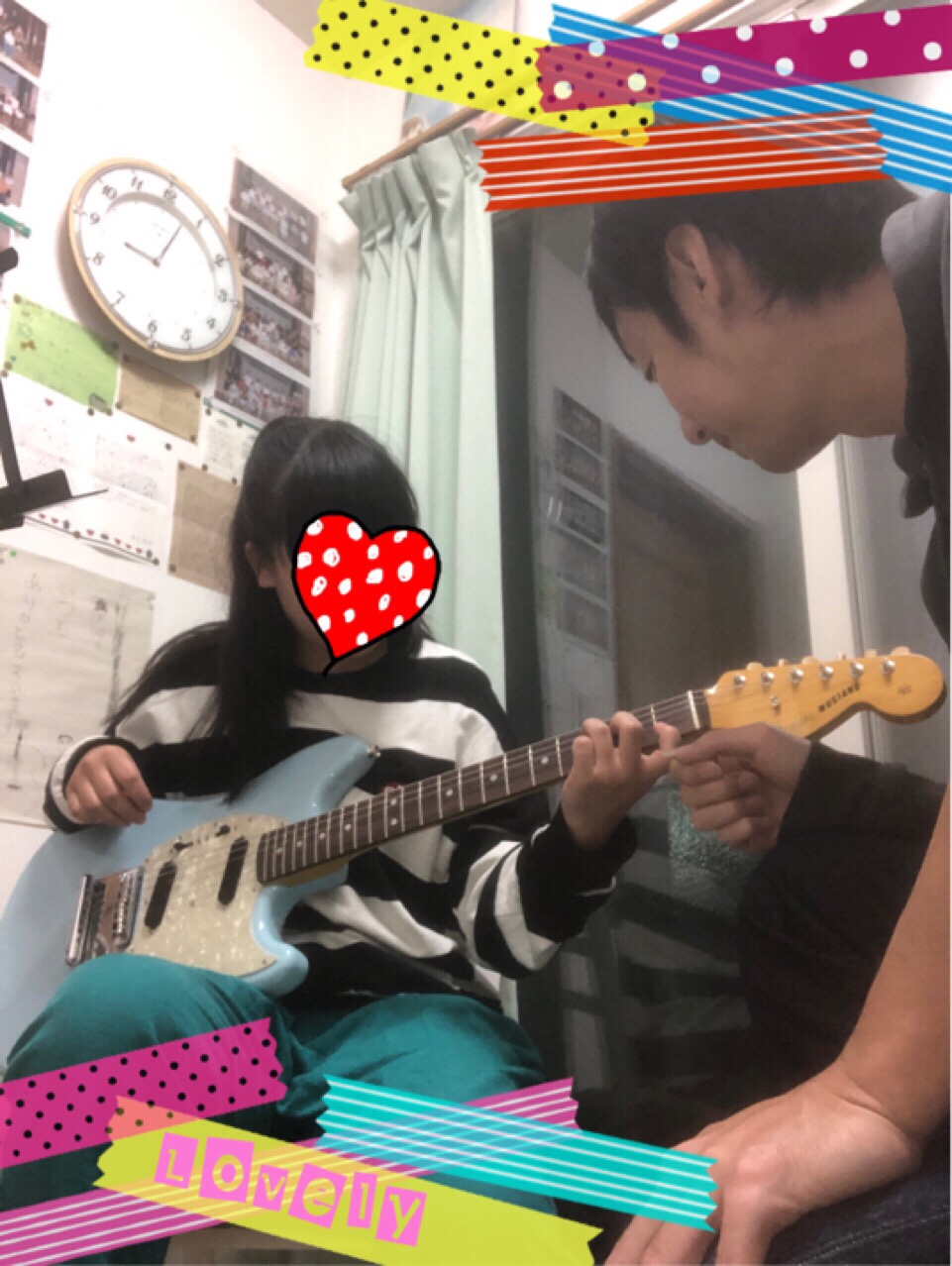 中学生の女の子のエレキギターレッスン 箕面市 豊中市の西尾ギター教室